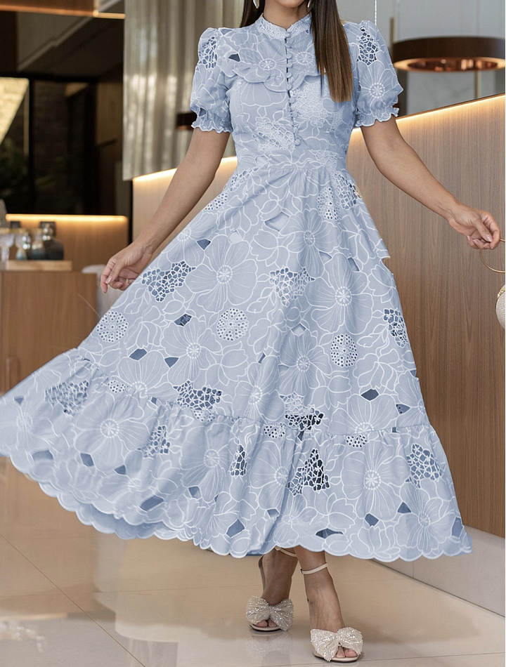 Elegantní šaty s vydlabaným květinovým vzorem