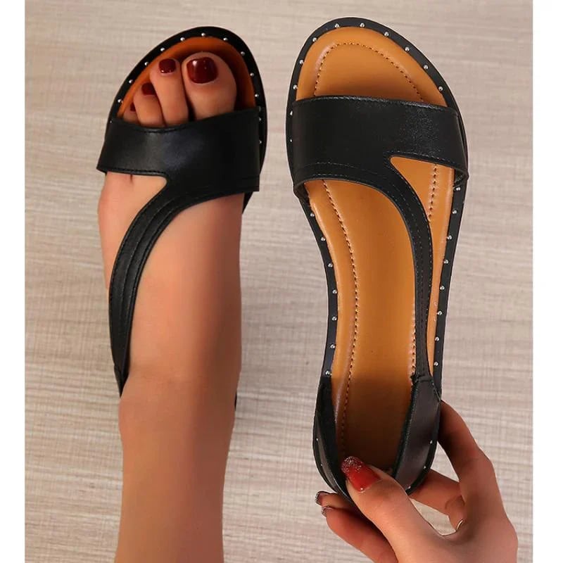 👡Ploché sandály s motivem rybí tlamy a cvočky✨