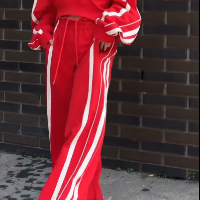 💕 Souprava s výstřihem do V + volné kalhoty