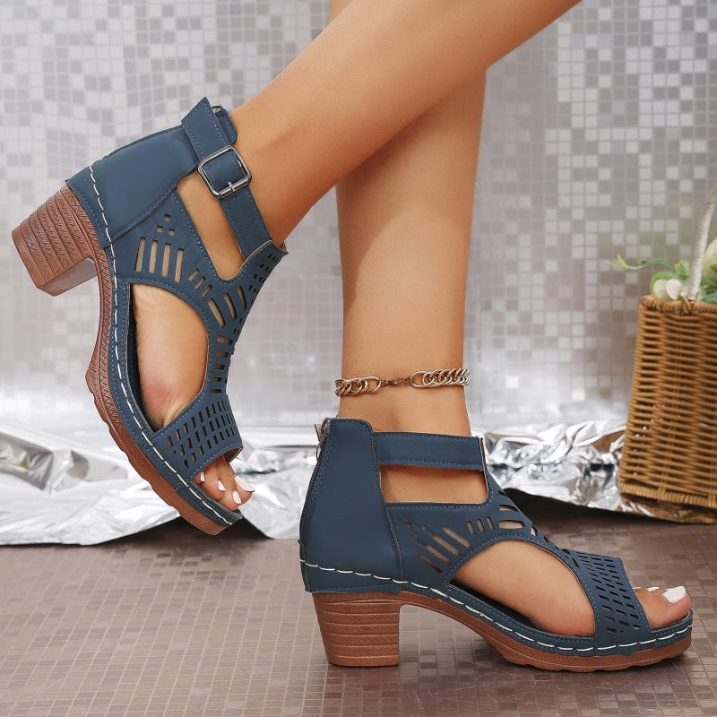 👡 Sandály s otevřenou špičkou a středně vysokým otevřeným podpatkem💖
