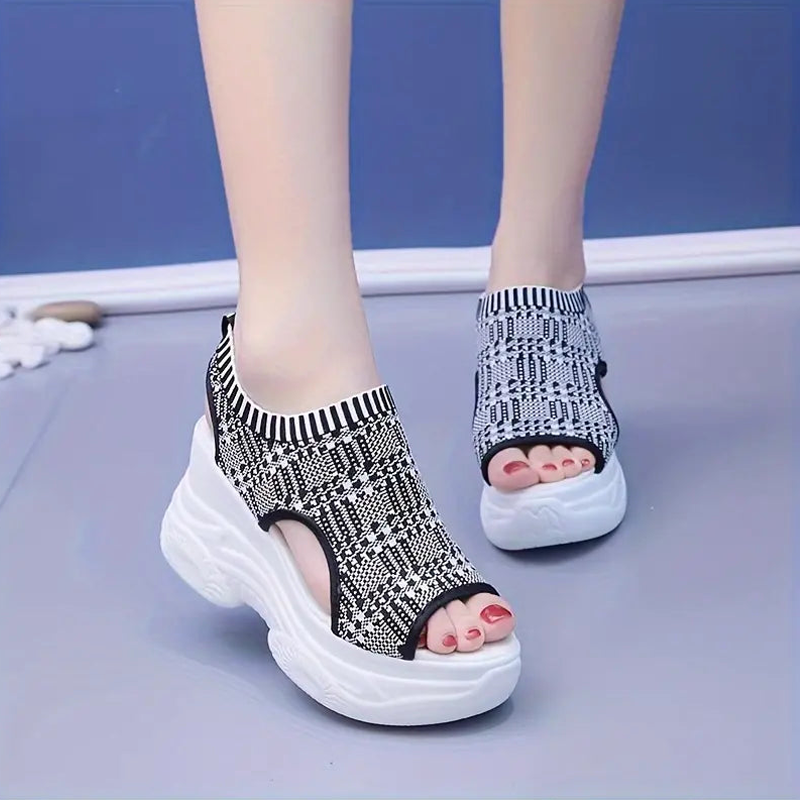 💥【EU34-40】❄️ Dámské sandály s otevřeným podpatkem ✨ | Zapínání na pásek, lehká podrážka - stylové a pohodlné na léto ☀️👡